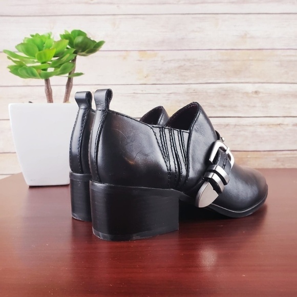New BCBGeneration Loela Leather Botties - Picture 4 of 6